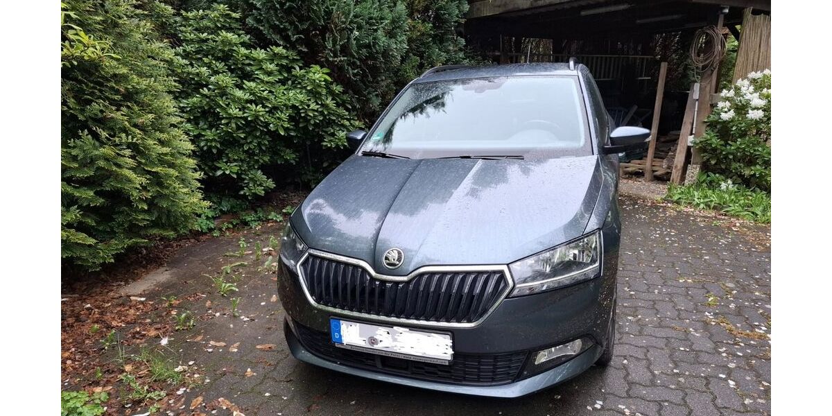 Skoda Fabia 74.385 km 13.200 &euro; Berlin 10779