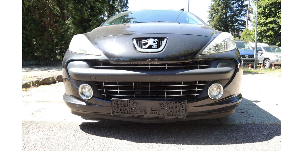Peugeot 207 129.000 km 2.900 &euro; Dessau 06846