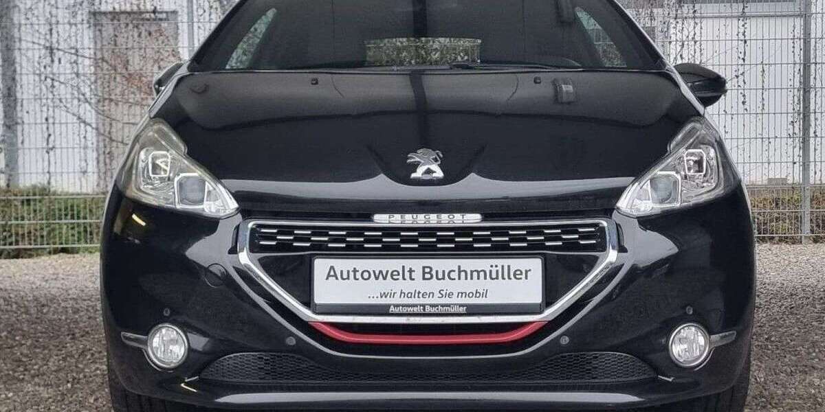 Peugeot 208 104.911 km 8.490 &euro; Nersingen 89278