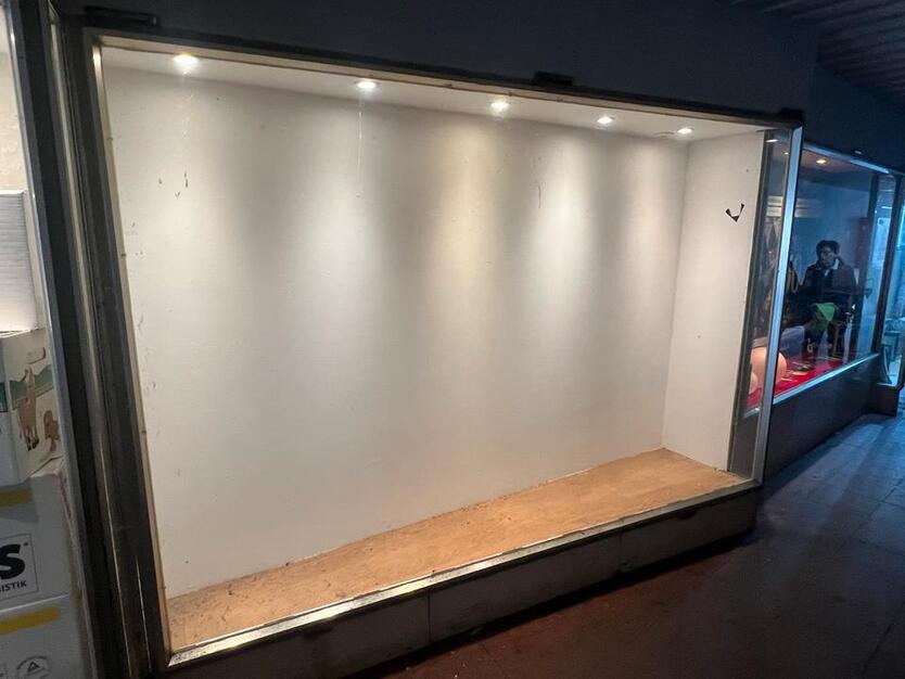 Schaukasten Herrngasse zu vermieten