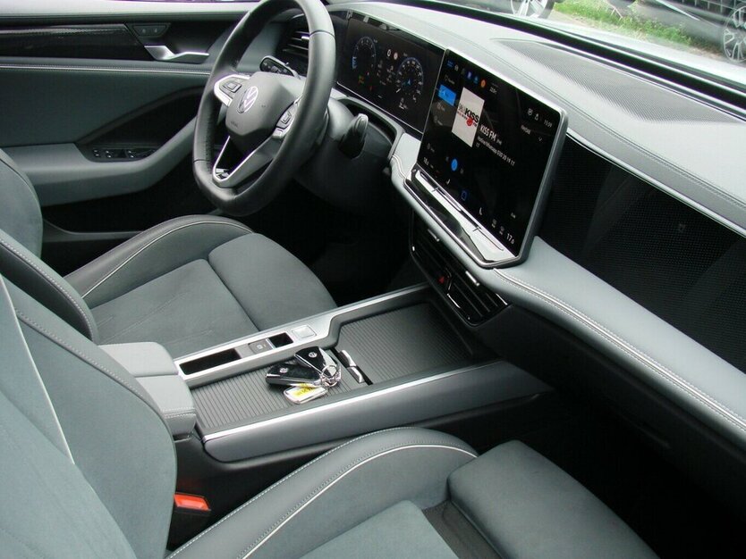 Passat Variant 1.5eTSI Business 360° IQ.DRIVE ACC