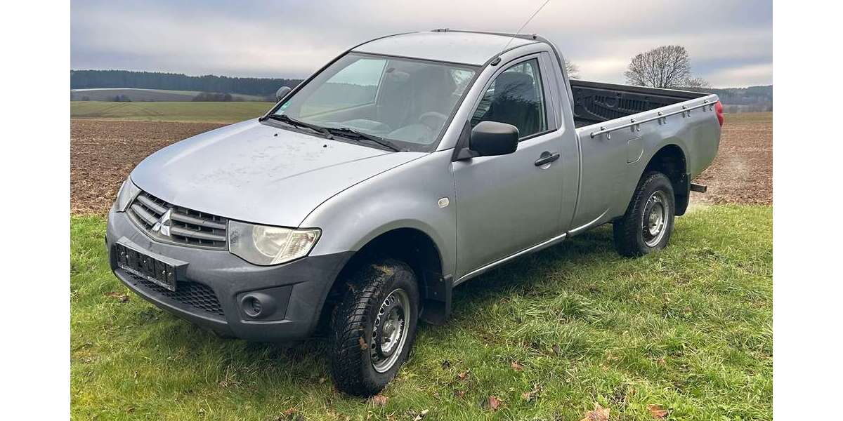 Mitsubishi L200 90.194 km 13.250 &euro; Brand-Erbisdorf 09618