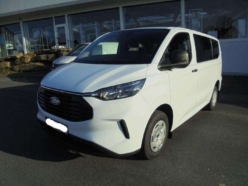 Ford Transit Custom 2.500 km 38.450 € Selb 95100