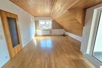 Dachgeschoßwohnung Griesheim - 3 Zimmer, 90 m&sup2;, 1.300&euro; | Angebot:26262337