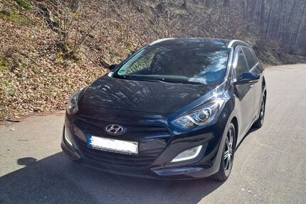 Hyundai i30 79.017 km 8.790 &euro; mannheim 68309