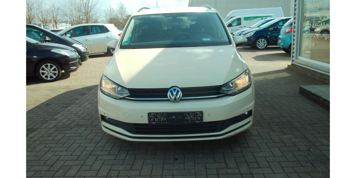 VW Touran 320.000 km 4.600 &euro; Magdeburg 39128
