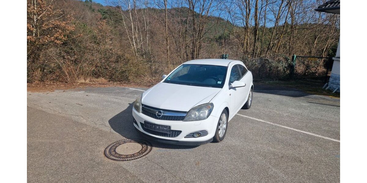 Opel Astra 172.000 km 3.200 &euro; Lemberg 66969
