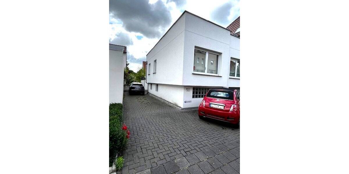 Gewerbeobjekt Lippstadt Kernstadt - 4 Zimmer, 126 m&sup2;, 1.350&euro; | Angebot:25664642