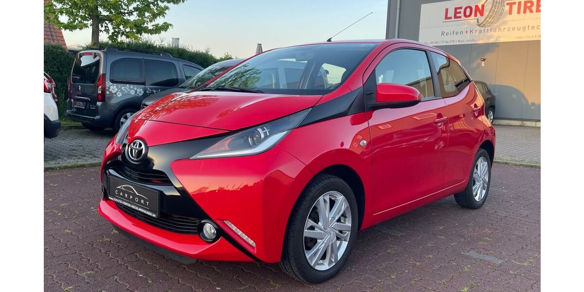 Toyota Aygo (X) 48.500 km 6.200 &euro; Barsinghausen 30890