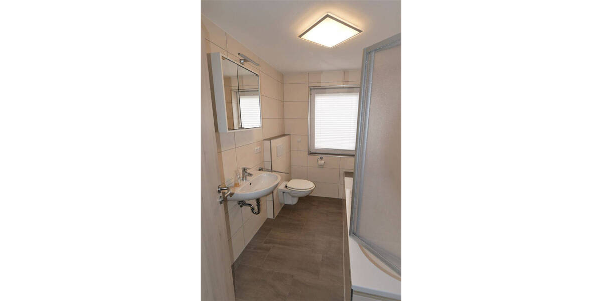 Etagenwohnung Coburg Lützelbuch - 4 Zimmer, 75 m&sup2;, 650&euro; | Angebot:26695214