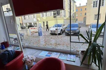 Zentral gelegene Gewerbeeinheit in Bad Reichenhall zimmer