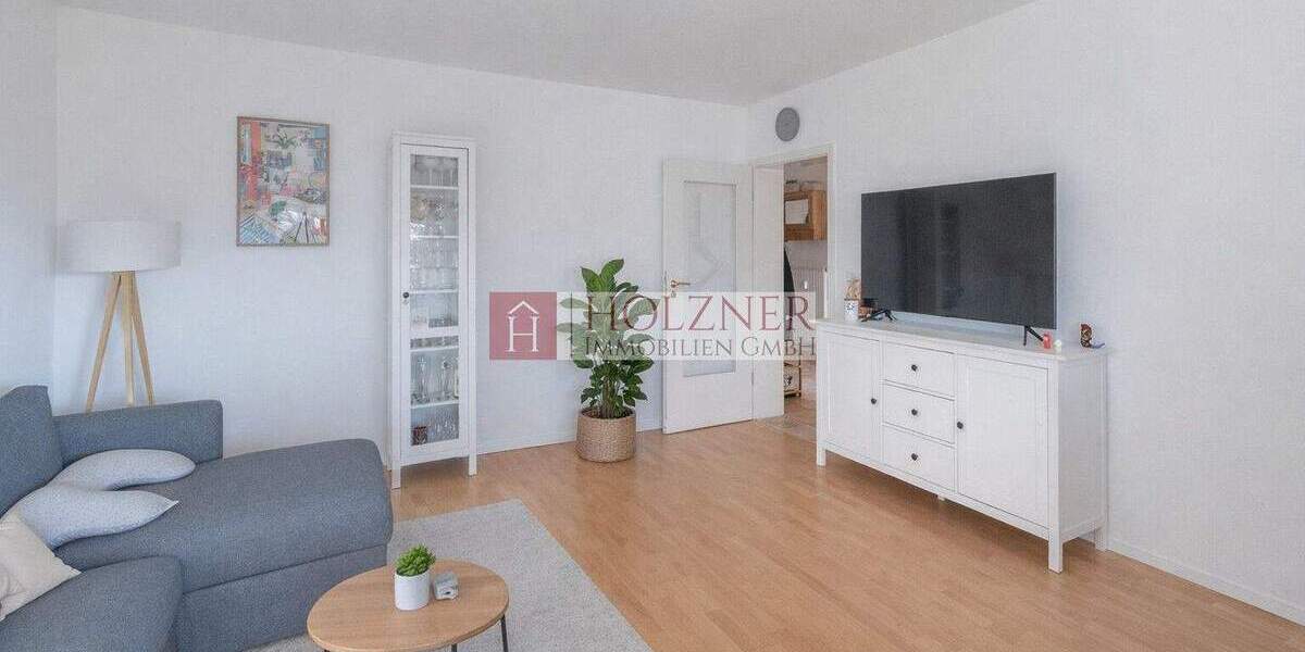 Helle 3-Zimmer-Wohnung mit modernisiertem Bad und Balkon - ideal geschnitten! Objekt Nummer 2026680 3 zimmer