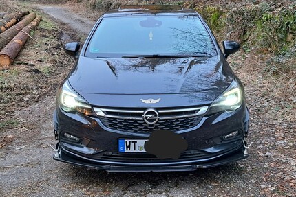 Opel Astra K Sports Tourer 180.000 km 13.000 € Wehr 79664