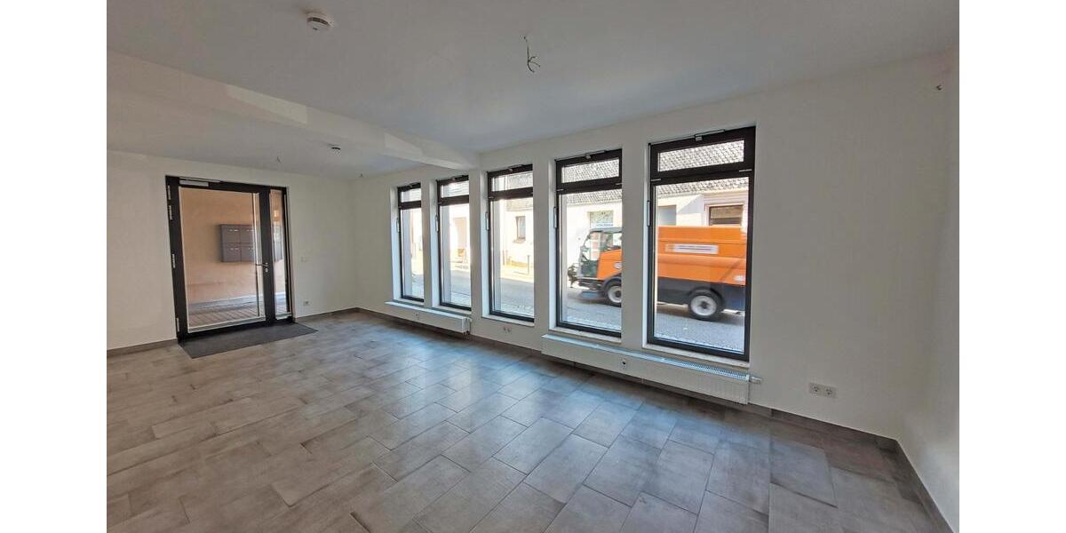 Erdgeschoßwohnung Bad Hersfeld - 2 Zimmer, 60 m&sup2;, 700&euro; | Angebot:26697993