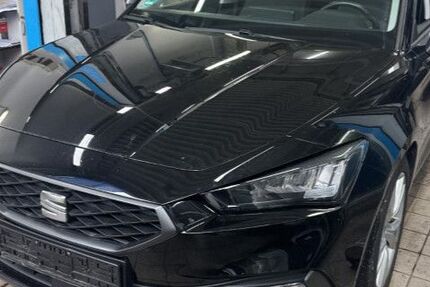 Seat Leon 44.688 km 23.990 &euro; Mainz-Kastell (Wiesbaden) 55252