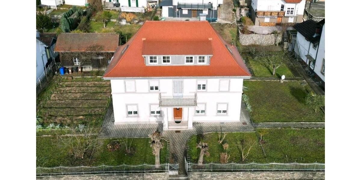 Mehrfamilienhaus, Wohnhaus Murg - 8 Zimmer, 180 m&sup2;, 650.000&euro; | Angebot:26035058