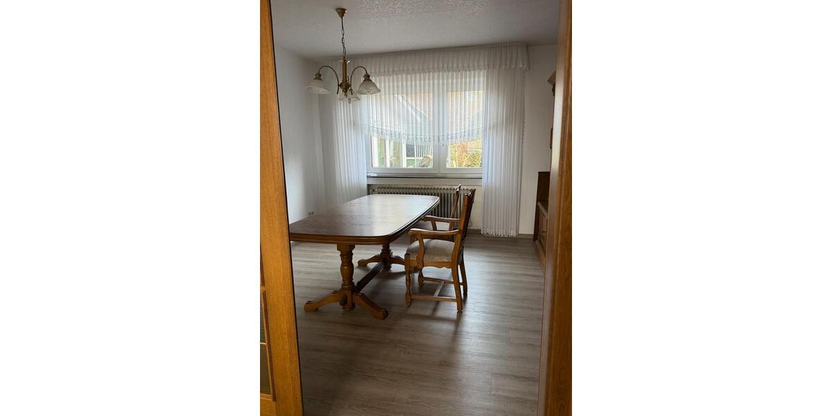Einfamilienhaus Sögel - 6 Zimmer, 140 m&sup2;, 1.300&euro; | Angebot:25056771