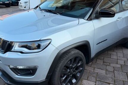 Jeep Compass 48.266 km 20.900 &euro; Miesbach 83714