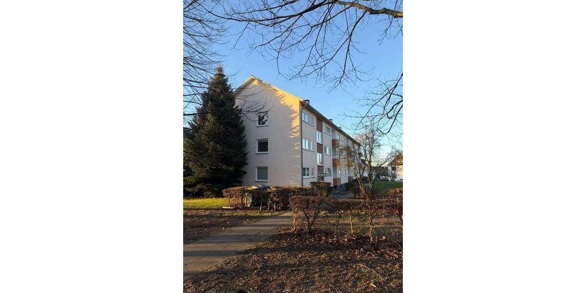 Etagenwohnung Lage - 3 Zimmer, 75 m&sup2;, 108.000&euro; | Angebot:27350399