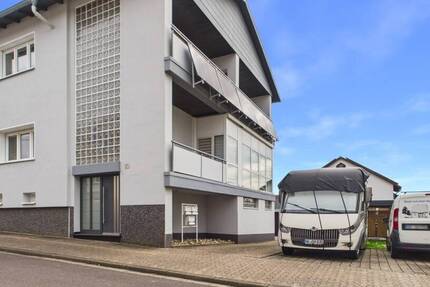 Haus Saarbrücken / Dudweiler Dudweiler - 8 Zimmer, 228 m&sup2;, 399.000&euro; | Angebot:26305944