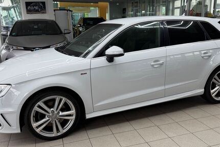Audi A3 193.000 km 14.500 &euro; Niestetal bei Kassel 34266