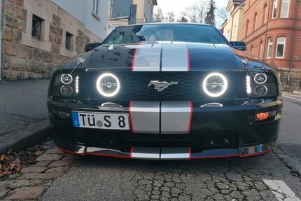 Ford Mustang 170.000 km 18.000 &euro; Tübingen 72072