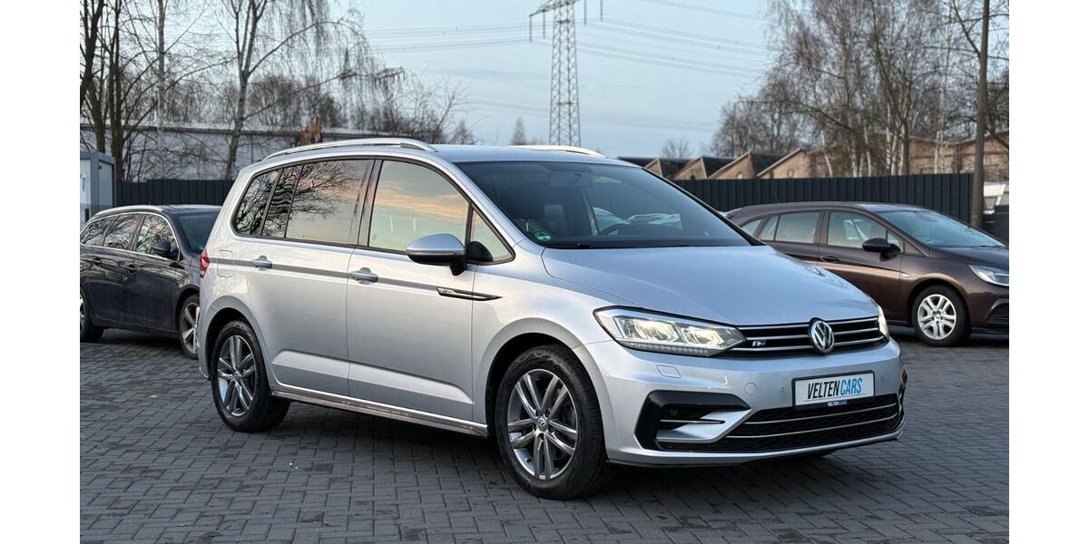 VW Touran 127.612 km 19.699 &euro; Velten 16727