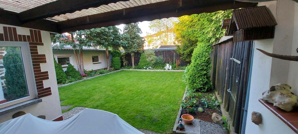 Reihenhaus Wesenberg - 9 Zimmer, 400 m&sup2;, 395.000&euro; | Angebot:26091800