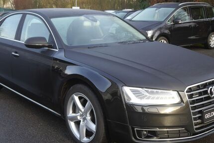 Audi A8 279.800 km 18.999 &euro; Haßfurt 97437