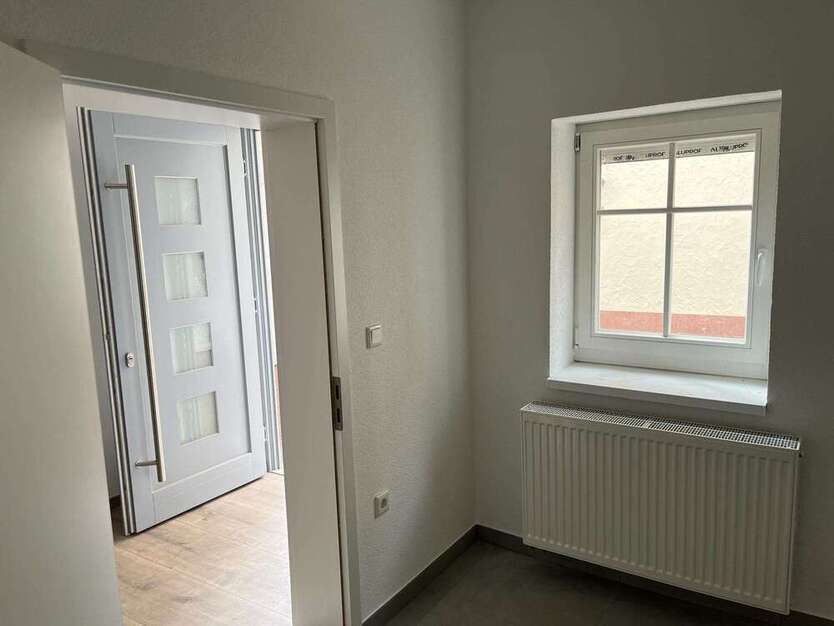 Haus zum Kaufen in Obernburg am Main 349.000 € 180 m²