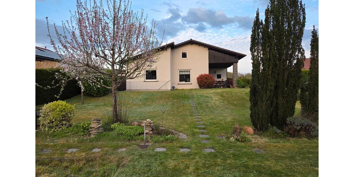 Einfamilienhaus Blieskastel - 5 Zimmer, 136 m&sup2;, 419.000&euro; | Angebot:26381556