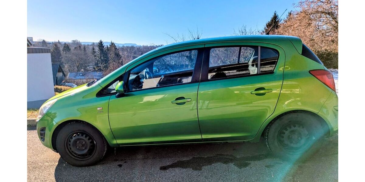 Opel Corsa 189.040 km 4.000 &euro; Reutlingen 72768