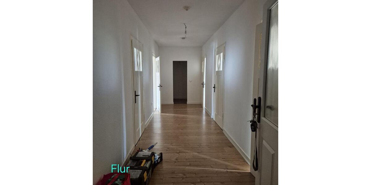Etagenwohnung Mühlhausen (Thüringen) - 4 Zimmer, 92 m&sup2;, 690&euro; | Angebot:26656087