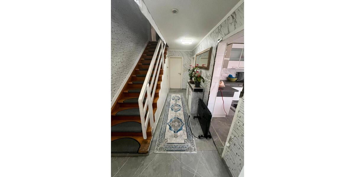Einfamilienhaus Willebadessen - 7 Zimmer, 174 m&sup2;, 110.000&euro; | Angebot:26698052