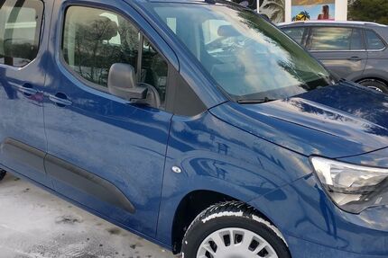 Opel Combo 45.000 km 22.990 € Uhlstädt-Kirchhasel 07407