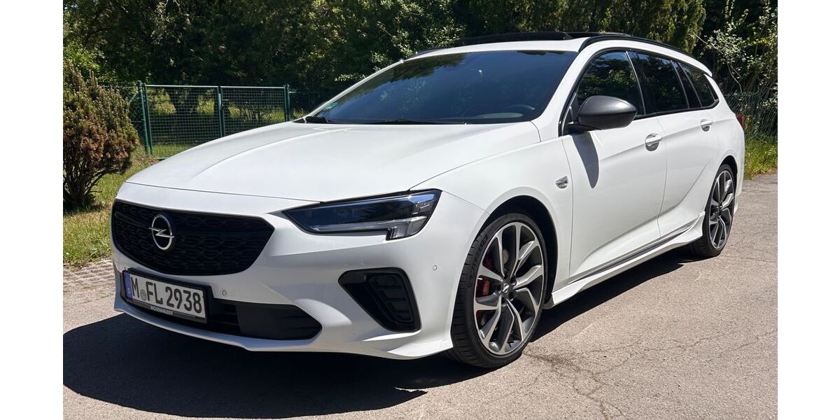 Opel Insignia 69.000 km 29.999 &euro; München 81549