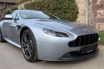 Aston Martin V8 10.693 km 83.007 &euro; Hofheim am Taunus 65719