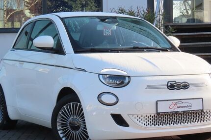Fiat 500e 12.213 km 16.900 &euro; Neuss 41469