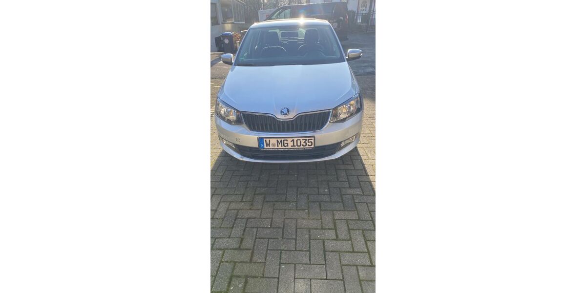 Skoda Fabia 50.294 km 9.500 &euro; Wuppertal 42281