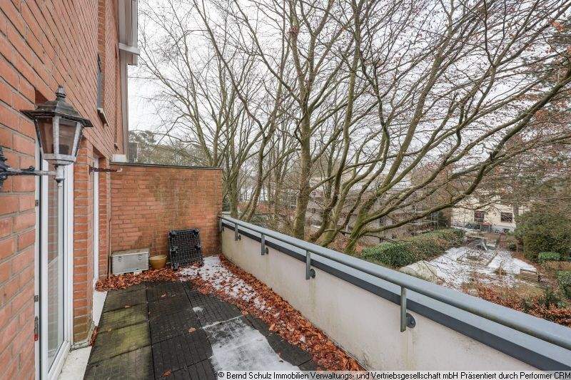 Etagenwohnung Hamburg Rissen - 3 Zimmer, 108 m&sup2;, 1.450&euro; | Angebot:25476060