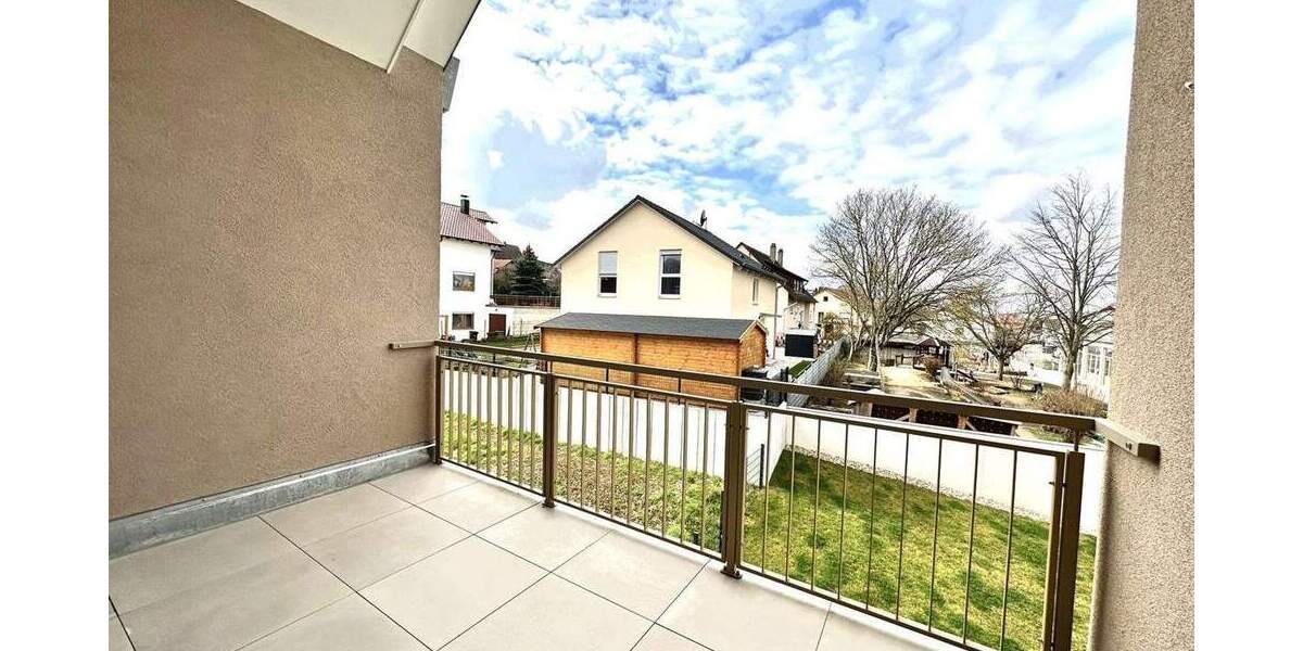 Etagenwohnung Kieselbronn - 3 Zimmer, 99 m&sup2;, 1.390&euro; | Angebot:25095856