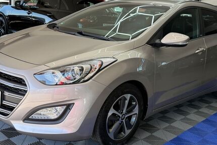 Hyundai i30 73.000 km 12.299 &euro; Ritterhude 27721