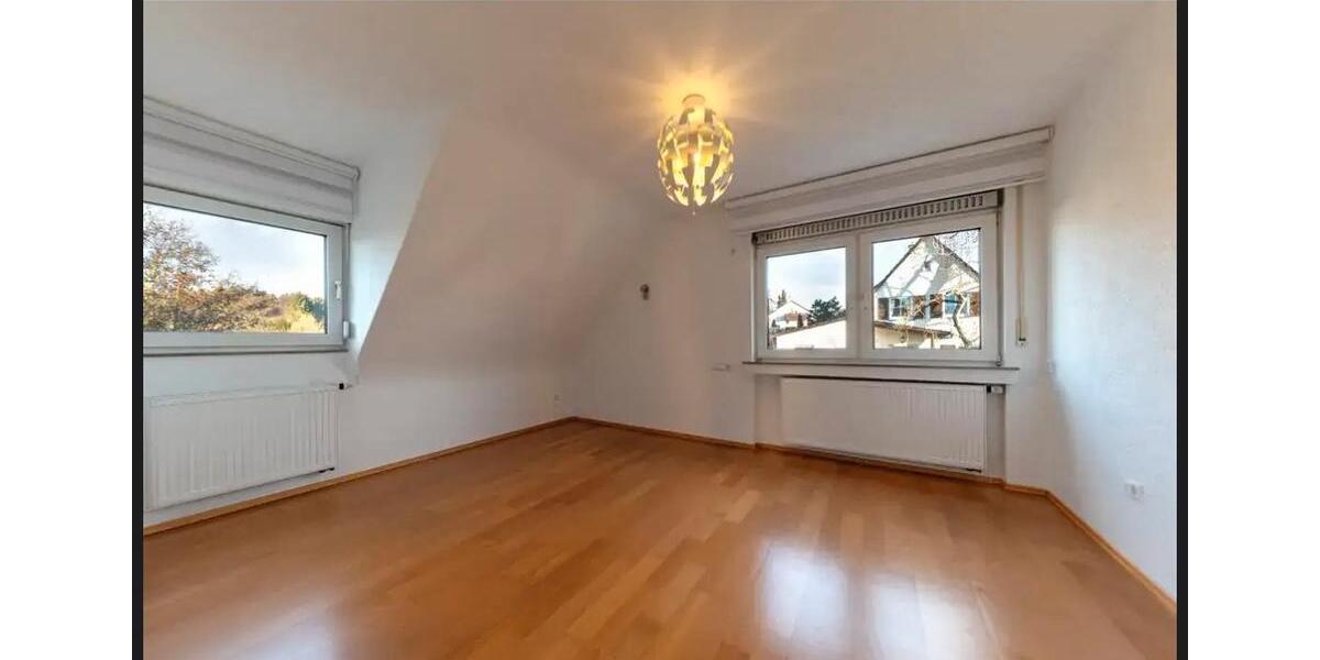 Reihenhaus Leonberg - 5 Zimmer, 132 m&sup2;, 718.000&euro; | Angebot:26817409