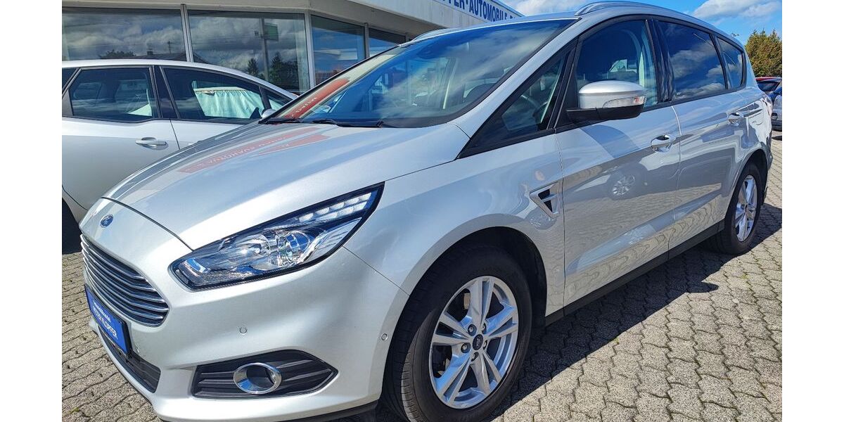 Ford S-Max 67.400 km 19.980 € Kissing 86438