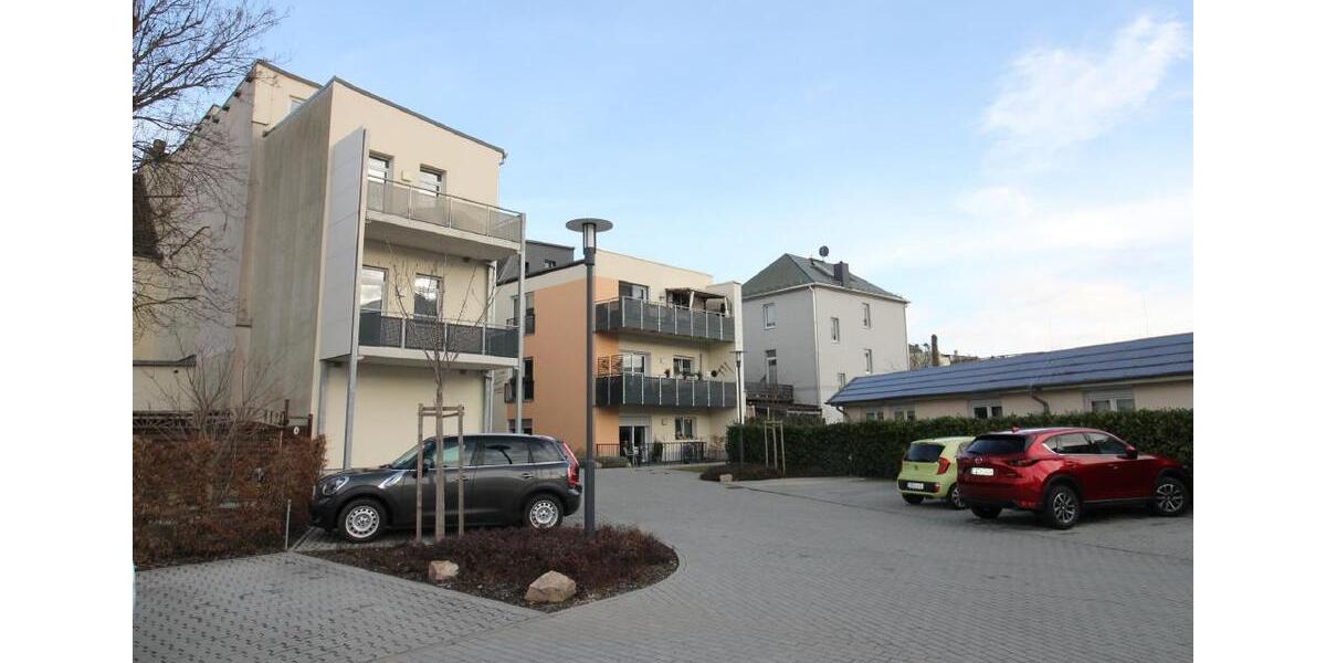 Etagenwohnung Werdau - 2 Zimmer, 50 m&sup2;, 370&euro; | Angebot:26618994