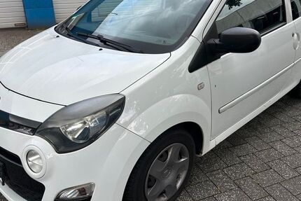 Renault Twingo 114.000 km 2.999 &euro; Gummersbach 51645