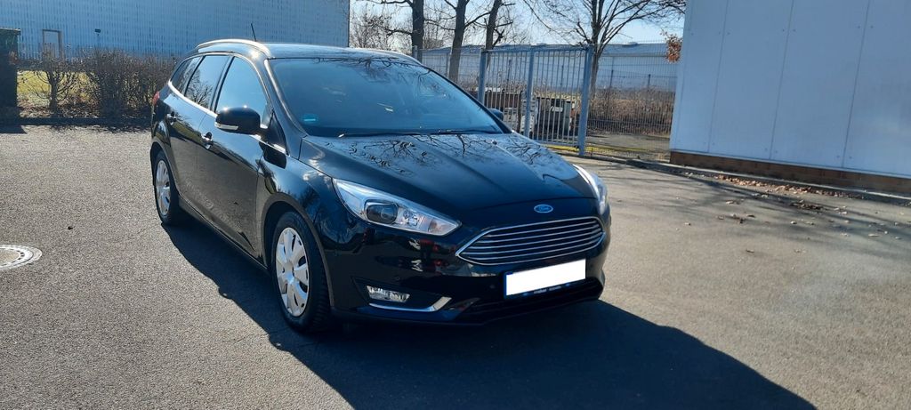 Ford Focus 130.000 km 9.900 &euro; Schmölln 04626