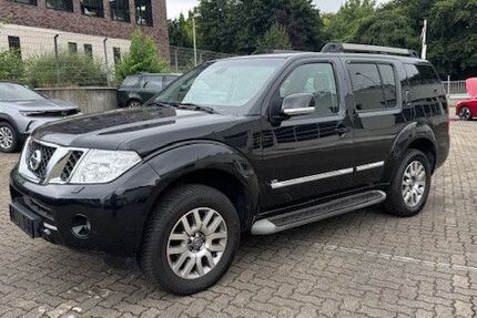 Nissan Pathfinder 195.950 km 17.990 € Hamburg 22529