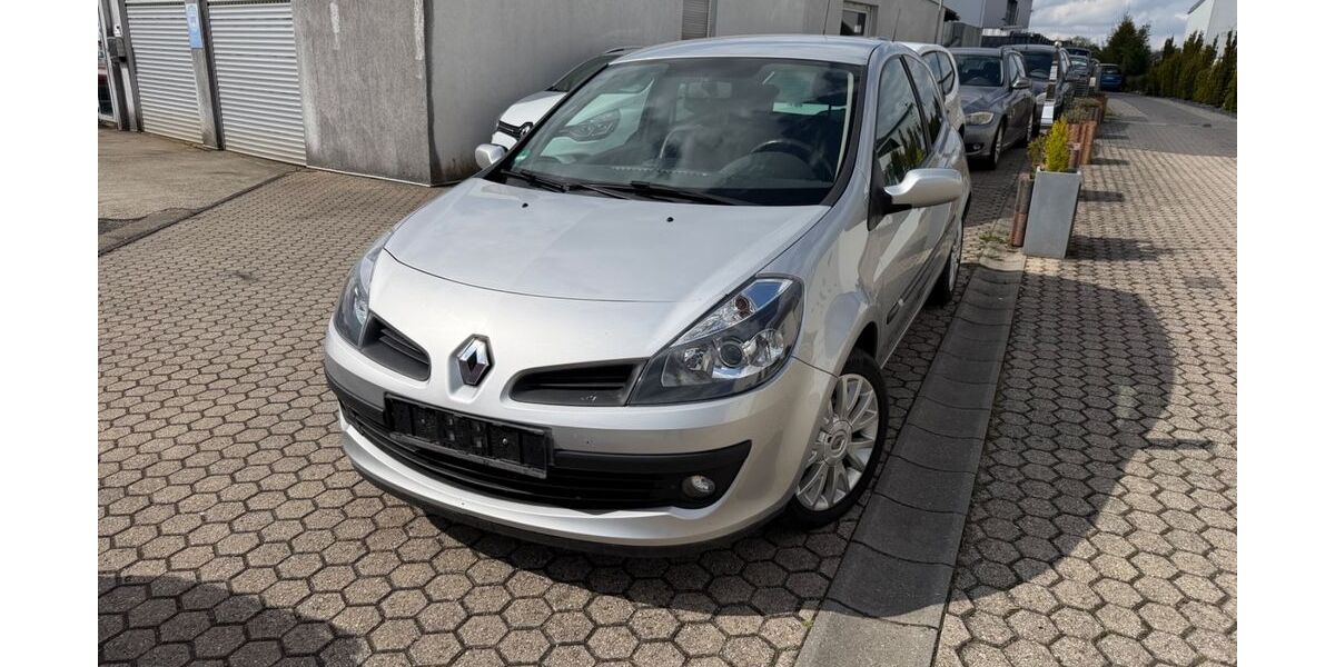Renault Clio 245.000 km 1.700 &euro; Bitburg 54634