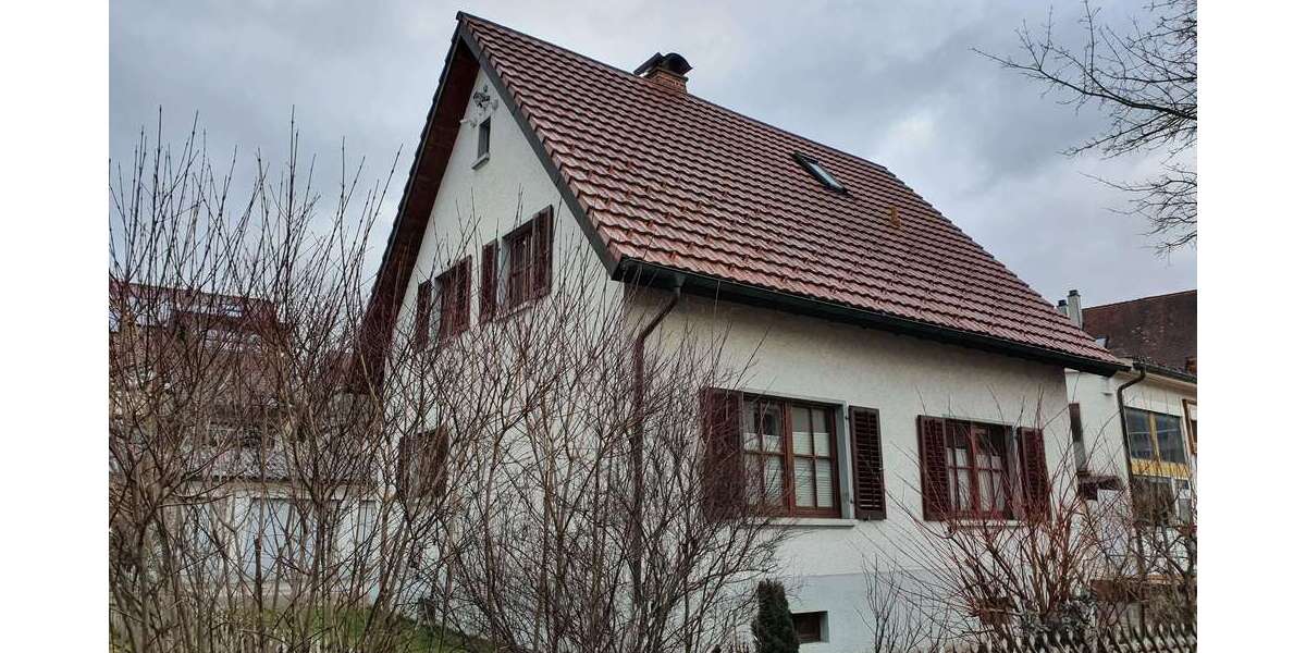 Haus zum Mieten in Donaueschingen 900 € 140 m² 5 zimmer